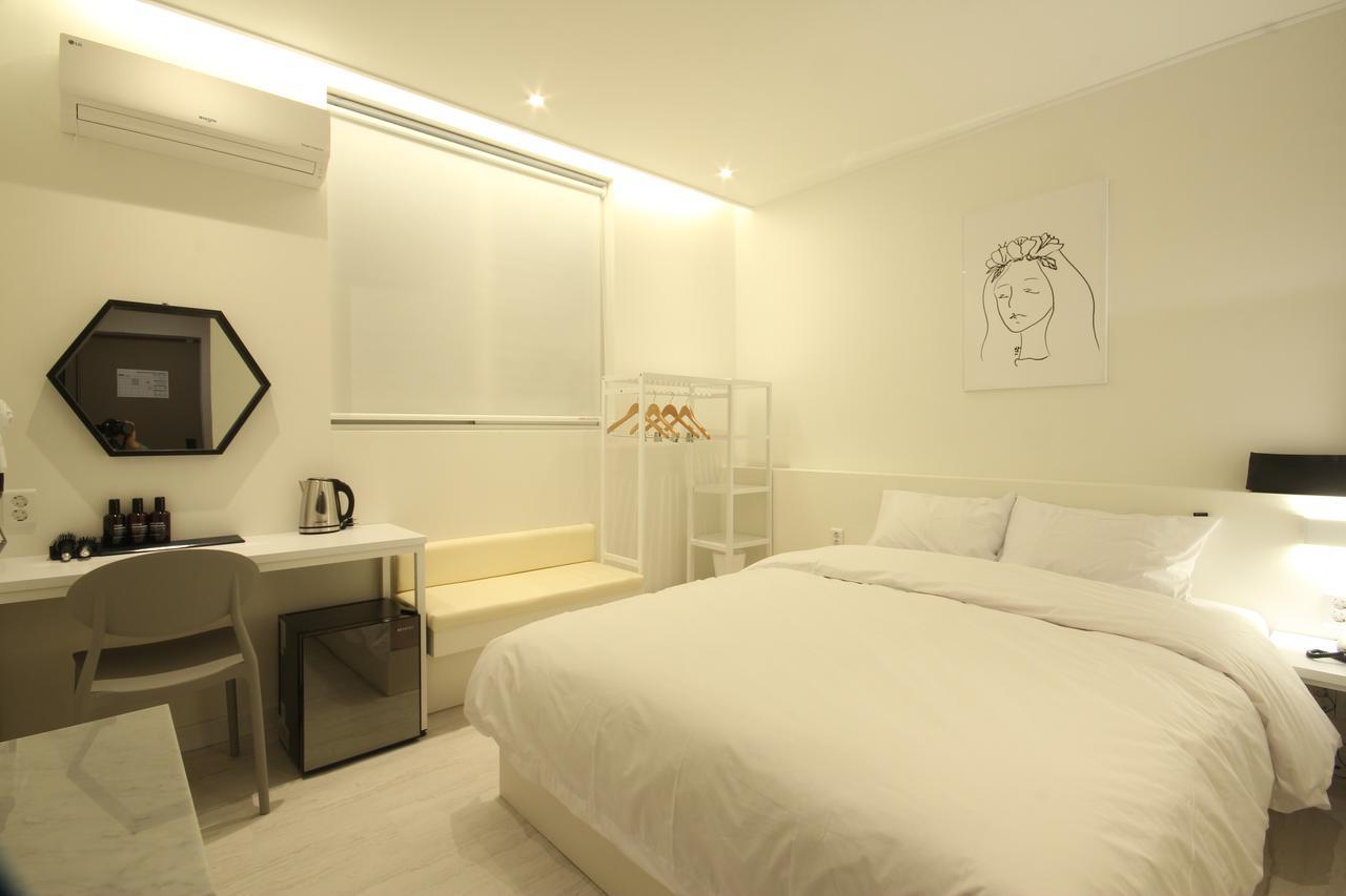 Hotel Yam Yeosu Hakdong Dış mekan fotoğraf