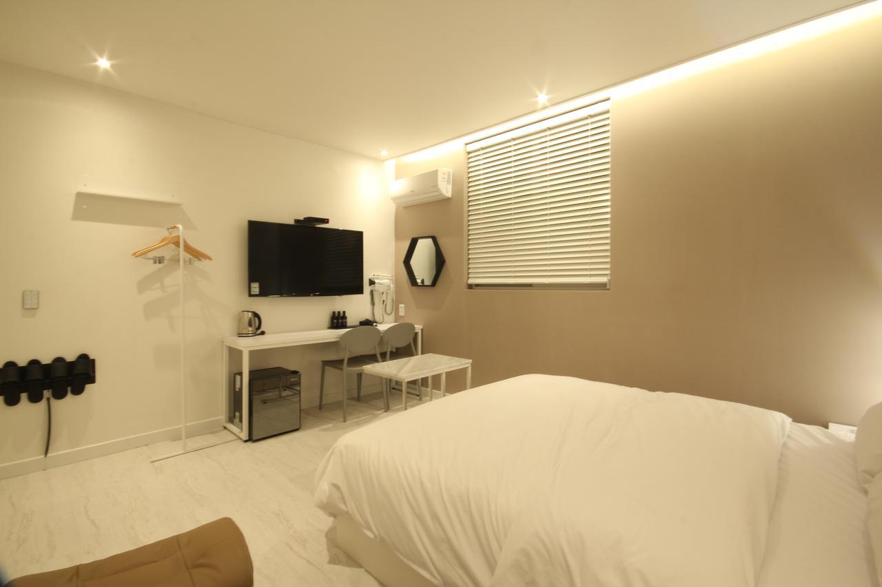 Hotel Yam Yeosu Hakdong Dış mekan fotoğraf